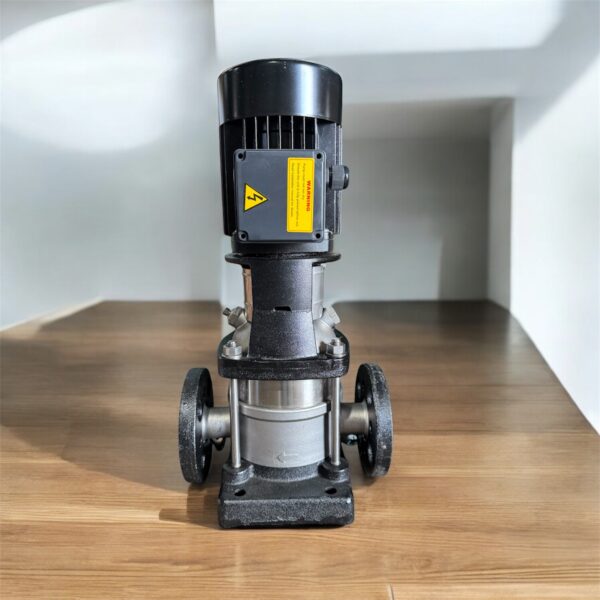 Vertical Multistage Centrifugal Pump, 0.75HP, 1410GPH, 208-230/460V, Model SBI 3-4, SS304 - Image 2